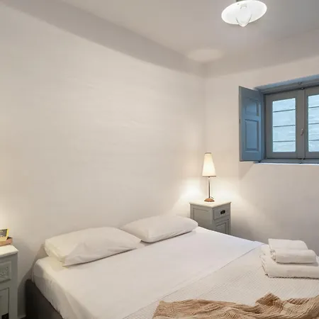 Apartment Vireya Naoussa