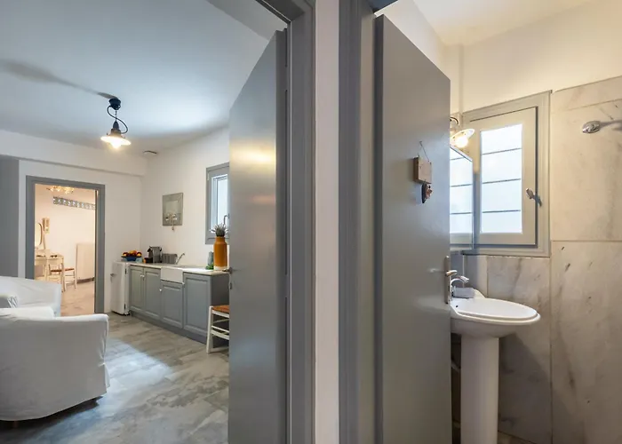 Walk To - 5br House - Amazing View - Vireya Apartamento Naousa