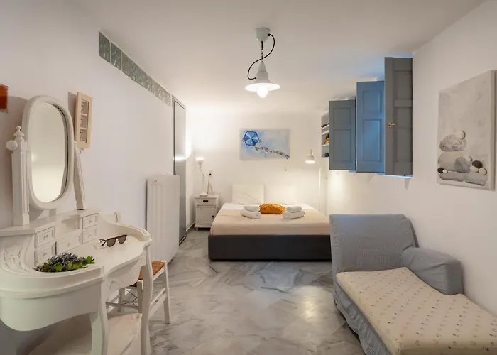 Walk To - 5br House - Amazing View - Vireya * Naousa