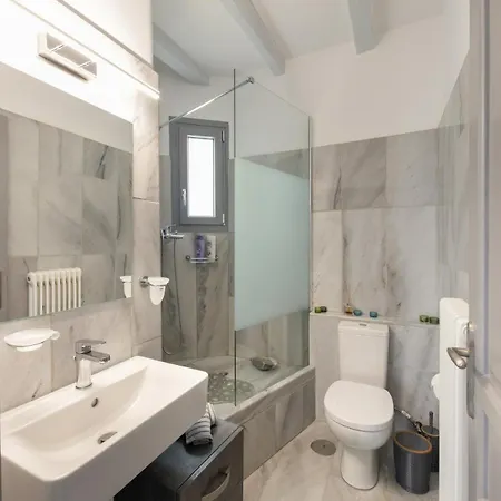 Walk To - 5br House - Amazing View - Vireya Apartamento